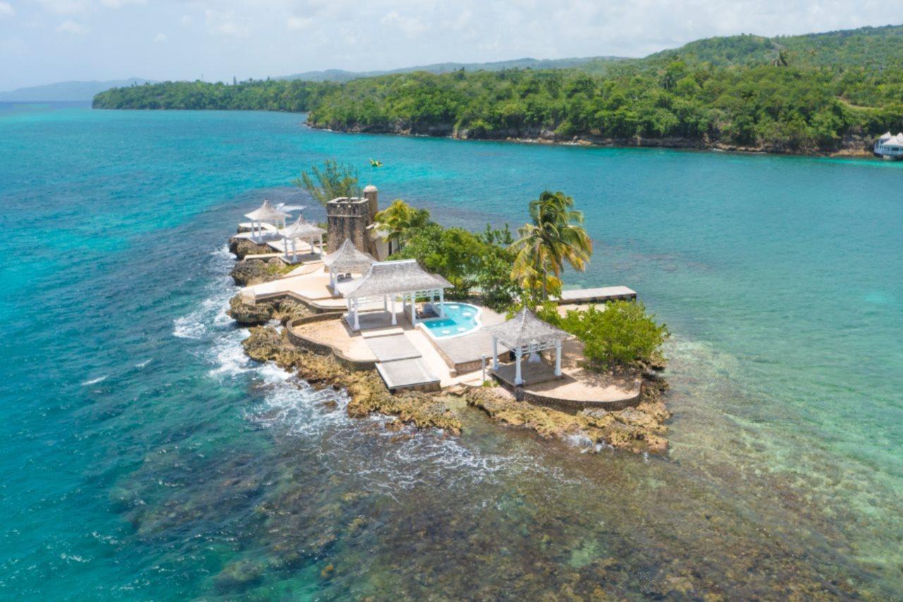 Couples Tower Isle (Adults Only) Hotel Очо Риос Екстериор снимка