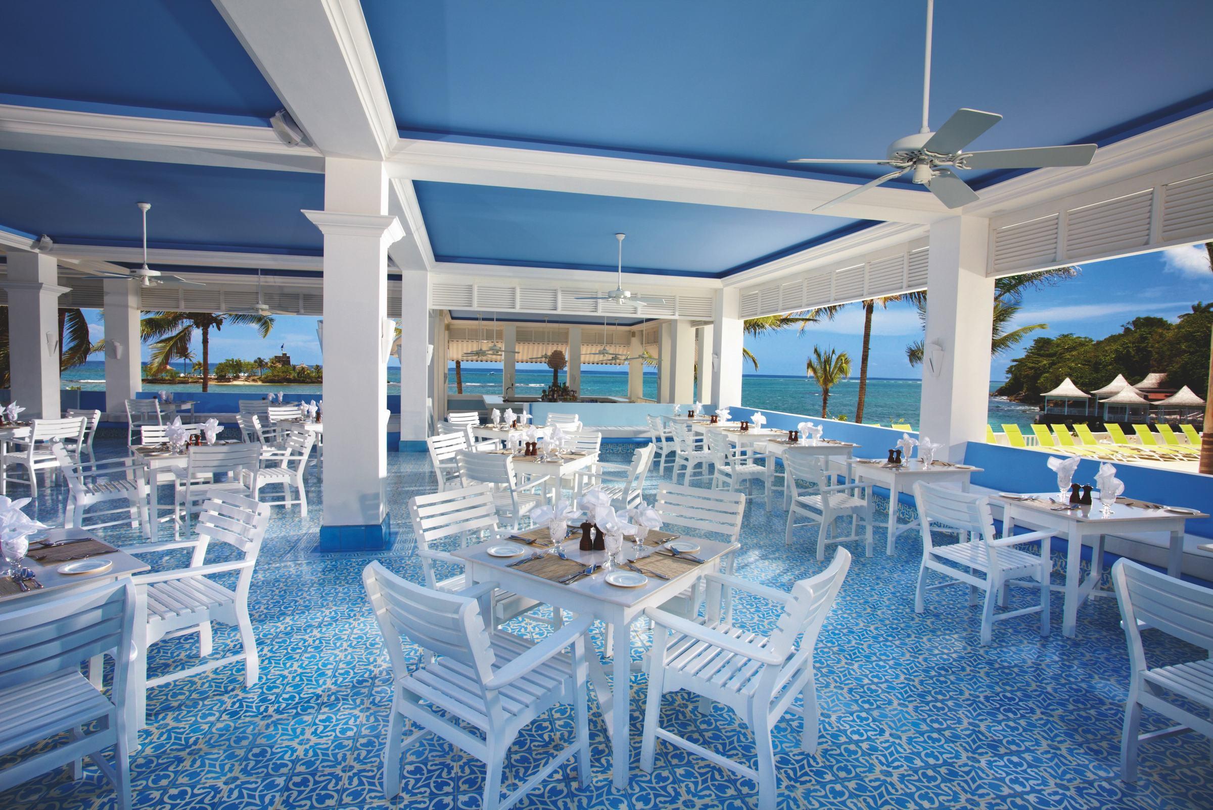 Couples Tower Isle (Adults Only) Hotel Очо Риос Екстериор снимка