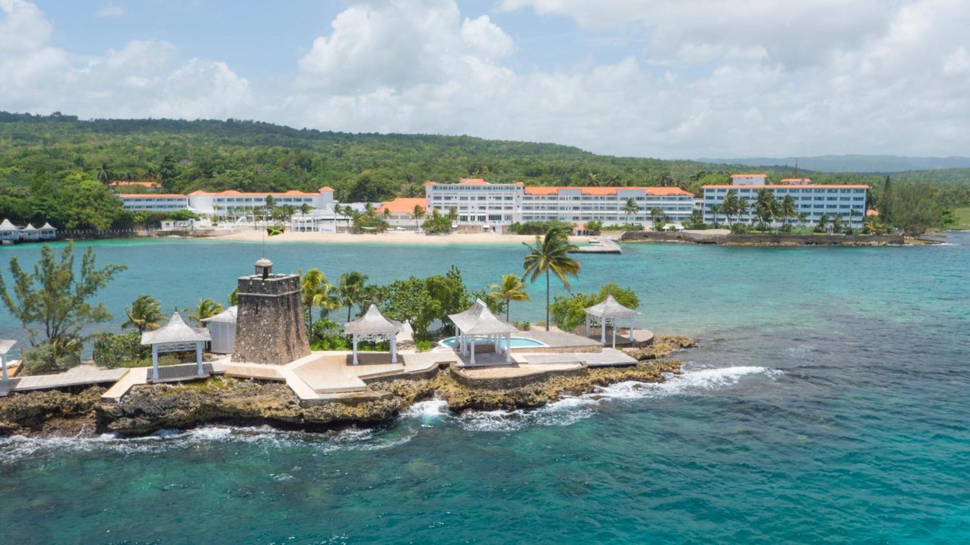 Couples Tower Isle (Adults Only) Hotel Очо Риос Екстериор снимка